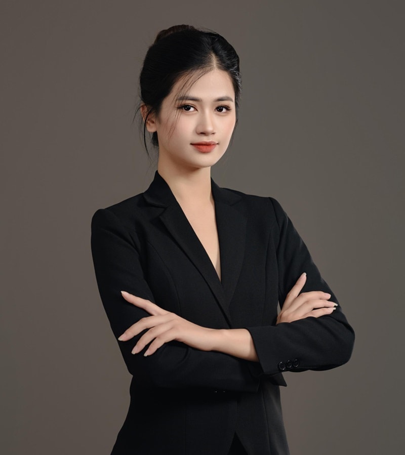 Thông tin cơ bản về Mia Nguyễn